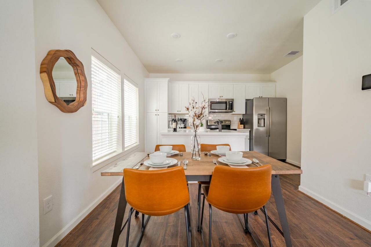 Unit 1 - Spacious & Renovated Apt Home In The City'S Action Houston Luaran gambar